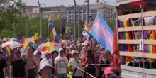 Ungheria, in migliaia al Pride a Budapest: &egrave; il primo dopo lera Orban