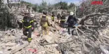 Ucraina, raid russo su Zaporizhzhia: due morti. Droni colpiscono anche Belgorod