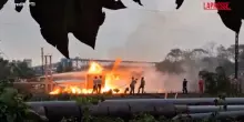 India, incendio in impianto petrolchimico: almeno 20 feriti