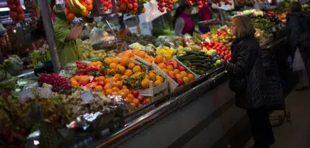 Dieta mediterranea, alla scoperta del nuovo paradosso e degli alimenti anti-caldo