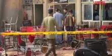 Damasco, gli investigatori nel caff&eacute; dove &egrave; esplosa una bomba: 5 morti