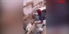 Terremoto in Venezuela, 71enne estratta viva dalle macerie: il video