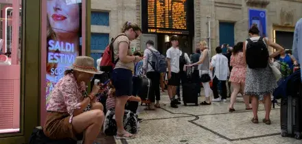 Guasto alla stazione di Milano Centrale, treni in ritardo