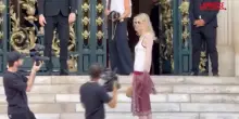 Parigi: Elizabeth Debicki, Anna Wintour e Baz Luhrmann tra gli ospiti della sfilata di Chanel