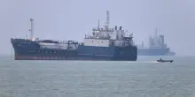 Iran, nuovi attacchi Usa in risposta a raid Teheran contro una nave nello Stretto di Hormuz &ndash; La diretta