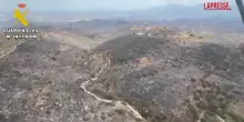 Spagna, la devastazione dell&rsquo;incendio in Andalusia vista dallalto