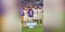 Mondiali 2026, dopo la vittoria tifosi e giocatori dellInghilterra intonano Wonderwall