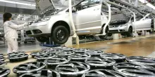 Volkswagen, il ceo Oliver Blume valuta altri 50.000 tagli entro il 2030