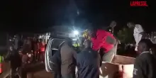 Uganda: bus scolastico esce di strada e si ribalta, morti 20 bambini