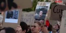 Ucraina, proteste a Kiev contro Zelensky dopo il rimpasto di governo