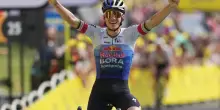 Tour de France, Evenepoel vince la 15/a tappa: Pogacar sempre maglia gialla