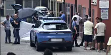 Bologna, 42enne muore bloccato a terra dalla polizia. Lega: &ldquo;No a condanne preventive&rdquo;. Le opposizioni chiedono chiarezza