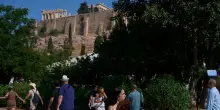 Atene, accoltellati due turisti greco-americani all&rsquo;Acropoli: fermato l&rsquo;aggressore