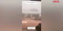Russia, violenta ondata di maltempo su Rostov: i video dei residenti riprendono la bufera di acqua e vento