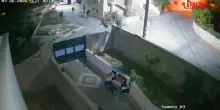 Cisgiordania, un gruppo di coloni israeliani incendia due moschee