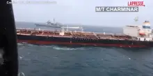 Iran, lattacco Usa su una nave mercantile che forza il blocco navale
