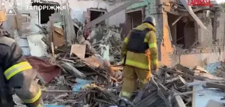Ucraina, attacchi russi su Zaporizhzhia: colpiti edifici residenziali