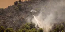 Incendi in Spagna, bruciati 150mila ettari. Sanchez: &ldquo;Espressione pi&ugrave; dolorosa dell&rsquo;emergenza climatica&rdquo;