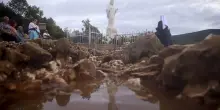 Medjugorje, vandalizzate statue della Madonna e incendiato l&rsquo;altare