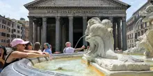 Caldo record, venerd&igrave; il picco dell&rsquo;emergenza: ecco le citt&agrave; da bollino rosso