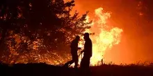 Paros in fiamme, evacuate 10 localit&agrave; sull&rsquo;isola greca
