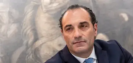 Stellantis, +13% ricavi netti nel II trimestre: utile netto 293 milioni