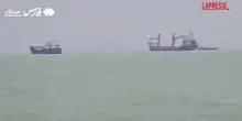 Iran, nello Stretto di Hormuz navi in attesa dellautorizzazione da parte di Teheran