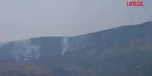 Abruzzo in fiamme, incendi sulle montagne dellAquila