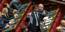 Galeazzo Bignami contro Scalfaro, bufera alla Camera contro il capogruppo Fdi