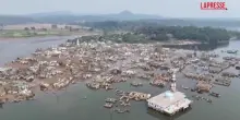 Indonesia, la siccit&agrave; fa riemergere un villaggio sommerso da un bacino idrico