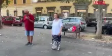 Testaccio, dopo Beat it ecco Elvis Presley: il bis danzante dei due anziani in piazza