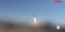 Yemen, droni e missili verso il porto di Al-Makha: i video diffusi dai ribelli Houti