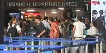 Torino, controlli in aeroporto per chi arriva da Madrid: il racconto dei passeggeri