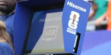 Var, la Uefa lancia &lsquo;Clear Line&rsquo;: cos&rsquo;&egrave; la piattaforma per le decisioni arbitrali