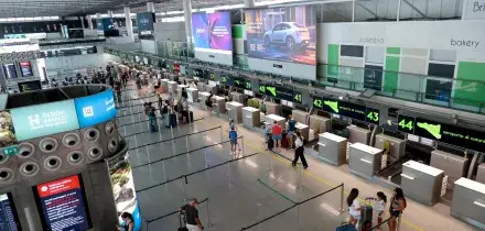 Eruzione Etna, l&rsquo;aeroporto di Catania prolunga la sospensione dei voli fino alle 2 di notte del 14 agosto