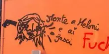 Bologna, scritte contro Meloni: perquisito e denunciato 23enne francese