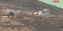 Coloni israeliani assediano famiglie palestinesi in casa in Cisgiordania: "Anche cibo e acqua sono vietati"