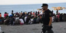 Ceuta blindata, presidio di forze sicurezza e timori di nuovi arrivi