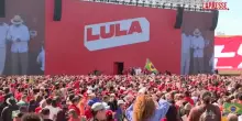 Brasile, i candidati Lula e Flavio Bolsonaro danno il via alla campagna elettorale
