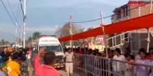 India, morti e feriti in una calca in tempio ind&ugrave;: i soccorsi