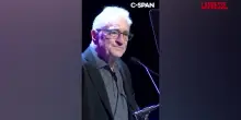 L&rsquo;attacco di De Niro a Trump: la sua storica voce italiana De Sando doppia il duro discorso