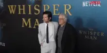 De Niro e Adam Scott alla premier di New York di &ldquo;The Whisper Man&rdquo;