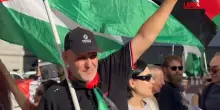Milano, corteo per la Palestina da piazza della Scala a Cordusio