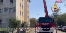 Maltempo a Cremona, i vigili del fuoco al lavoro tra tetti danneggiati e alberi caduti