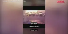 Ucraina, Zelensky posta i video dei raid russi: "Per ogni crimine chiediamo risposte"