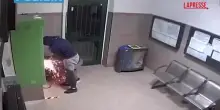 Milano, furti e spaccate nelle stazioni ferrioviarie: i ladri in azione