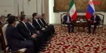 Iran, Pezeshkian incontra Putin: &ldquo;Impegnati a rispettare il protocollo d&rsquo;intesa con Usa&rdquo;