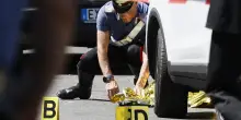 Uccide la ex lanciandola dal viadotto della A1, poi si toglie la vita. La donna aveva chiamato il 112