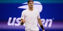 Us Open 2026, Zverev elimina Halys in 5 set e va al terzo turno
