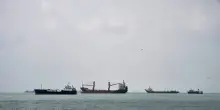 Iran, sale la tensione. Usa colpiscono 3 petroliere dopo attacchi alle loro navi